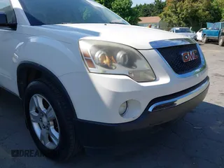 2011 GMC Acadia SLE with VIN 1GKKRPED2BJ274157, listed as a IAAI auction lot 42114668 with 173,835 mi miles. Bid and sale history available at carsss.com. Image 6.