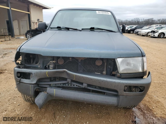1998 Toyota 4Runner with VIN JT3GM84R3W0035929, listed as a Copart auction lot 44105955 with 380,633 mi miles and Salvage Title. Bid and sale history available at carsss.com. Image 5.