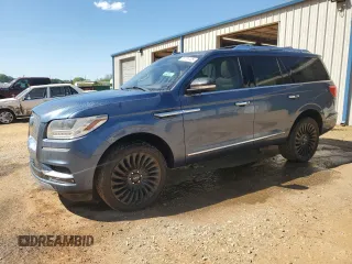 2019 Lincoln Navigator Reserve z VIN 5LMJJ2LTXKEL09234, wystawiony jako Copart lot #53701725 z przebiegiem 24 047 mil mil oraz Szkoda całkowita • Salvage title. Historia ofert i sprzedaży dostępna na DreamBid. Obrazek 1.