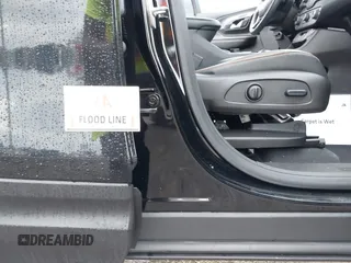 2024 GMC Terrain AT4 z VIN 3GKALYEG9RL140195, wystawiony jako IAAI lot #40476349 z przebiegiem Nie podano mil oraz . Historia ofert i sprzedaży dostępna na DreamBid. Obrazek 6.