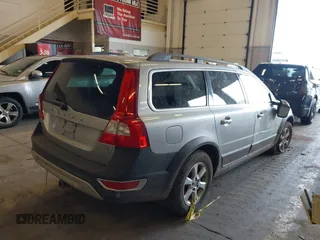 2012 Volvo XC70 3.2L with VIN YV4952BZ7C1130871, listed as a IAAI auction lot 41812602 with 182,494 mi miles and . Bid and sale history available at DreamBid. Image 4.