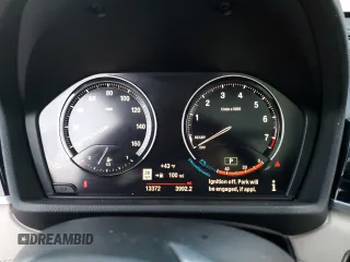2022 BMW X1 sDrive28i with VIN WBXJG7C02N5V27166, listed as a Copart auction lot 72874052 with 13,372 mi miles. Bid and sale history available at carsss.com. Image 9.