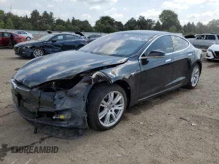 2021 Tesla Model S Long Range Plus with VIN 5YJSA1E2XMF426999, listed as a Copart auction lot 61094375 with 30,170 mi miles and Salvage title. Bid and sale history available at DreamBid. Image 1.