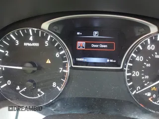2018 Nissan Pathfinder SL with VIN 5N1DR2MN9JC655651, listed as a IAAI auction lot 41422408 with 106,800 mi miles. Bid and sale history available at carsss.com. Image 16.