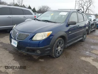 2007 Pontiac Vibe with VIN 5Y2SL658X7Z438600, listed as a IAAI auction lot 41537172 with 143,749 mi miles and . Bid and sale history available at carsss.com. Image 2.