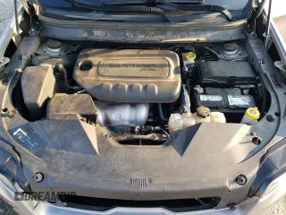 2019 Jeep Cherokee Latitude with VIN 1C4PJMCB9KD355129, listed as a Copart auction lot 63207585 with 177,394 mi miles and Salvage title. Bid and sale history available at DreamBid. Image 12.