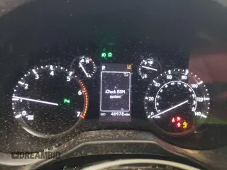 2021 Lexus GX 460 Premium with VIN JTJAM7BX4M5291636, listed as a Copart auction lot 49534065 with 46,978 mi miles and Salvage Title. Bid and sale history available at DreamBid. Image 9.