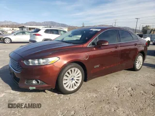 2016 Ford Fusion Energi SE Luxury with VIN 3FA6P0PUXGR305715, listed as a Copart auction lot 89218055 with 160,547 mi miles and Salvage Title. Bid and sale history available at carsss.com. Image 1.