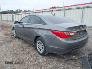 2011 Hyundai Sonata GLS with VIN 5NPEB4AC2BH120968, listed as a IAAI auction lot 41322303 with 155,922 mi miles and . Bid and sale history available at DreamBid. Image 3.