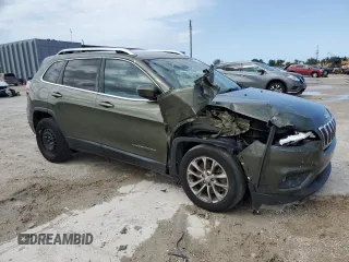 2019 Jeep Cherokee Latitude Plus with VIN 1C4PJLLXXKD262481, listed as a Copart auction lot 48874435 with 180,593 mi miles and Salvage Title. Bid and sale history available at carsss.com. Image 4.