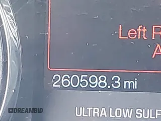 2015 Ford F-250 Lariat с VIN 1FT7W2BT8FED53484, выставлен на аукционе IAAI как лот 42205827 с пробегом 260 598 миль миль и . История ставок и продаж доступна на DreamBid. Изображение 16.