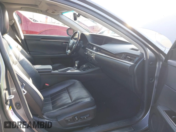 2016 Lexus ES 300h z VIN JTHBW1GG6G2108510, wystawiony jako IAAI lot #41959175 z przebiegiem 142 882 mil mil oraz . Historia ofert i sprzedaży dostępna na DreamBid. Obrazek 5.
