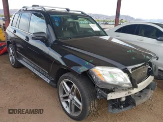 2014 Mercedes-Benz GLK 350 z VIN WDCGG5HB3EG190401, wystawiony jako IAAI lot #42153770 z przebiegiem 96 267 mil mil oraz . Historia ofert i sprzedaży dostępna na DreamBid. Obrazek 1.