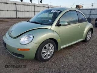 2009 Volkswagen New Beetle Coupe S with VIN 3VWRW31C59M504261, listed as a Copart auction lot 79912134 with 191,031 mi miles and Salvage Title. Bid and sale history available at carsss.com. Image 1.