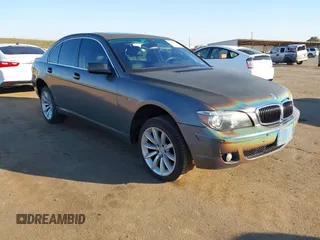 2008 BMW 7 Series ALPINA B7 z VIN WBAHL83568DT13409, wystawiony jako IAAI lot #41449618 z przebiegiem 230 757 mil mil oraz . Historia ofert i sprzedaży dostępna na DreamBid. Obrazek 1.