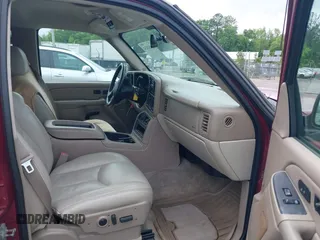 2006 Chevrolet Tahoe LT z VIN 1GNEC13Z66R158948, wystawiony jako IAAI lot #42252434 z przebiegiem 278 512 mil mil oraz . Historia ofert i sprzedaży dostępna na DreamBid. Obrazek 5.