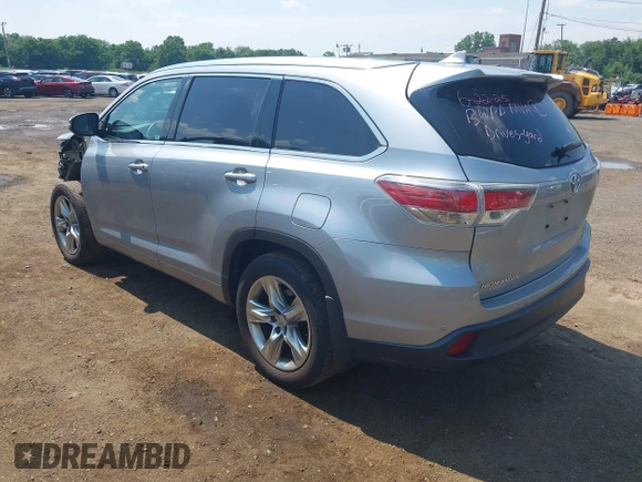 2015 Toyota Highlander Limited with VIN 5TDDKRFH1FS095798, listed as a IAAI auction lot 42656704 with 94,764 mi miles and . Bid and sale history available at DreamBid. Image 3.