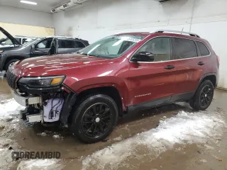 2019 Jeep Cherokee Latitude with VIN 1C4PJMCB1KD103343, listed as a Copart auction lot 46105295 with 176,641 mi miles and Clean Title. Bid and sale history available at carsss.com. Image 1.