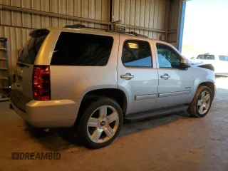 2013 Chevrolet Tahoe LS with VIN 1GNSCAE07DR335358, listed as a Copart auction lot 51713945 with 186,906 mi miles and Salvage title. Bid and sale history available at DreamBid. Image 3.