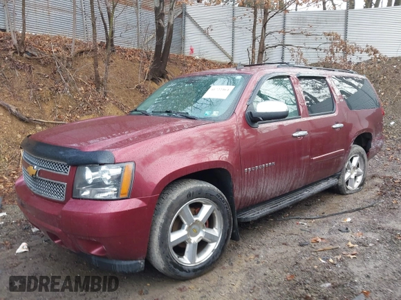 2008 Chevrolet Suburban LTZ with VIN 1GNFK16368R200844, listed as a IAAI auction lot 41722464 with 381,802 mi miles. Bid and sale history available at carsss.com. Image 18.