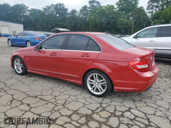 2012 Mercedes-Benz C 250 Sport z VIN WDDGF4HB7CR220929, wystawiony jako Copart lot #58982105 z przebiegiem 72 639 mil mil oraz Czysty tytuł • Clean title. Historia ofert i sprzedaży dostępna na DreamBid. Obrazek 2.