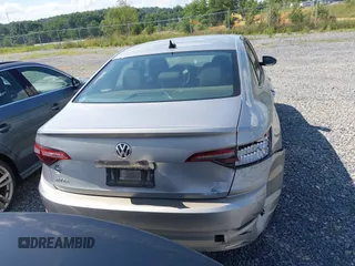 2021 Volkswagen Jetta S с VIN 3VWC57BU0MM006162, выставлен на аукционе IAAI как лот 42726664 с пробегом 109 376 миль миль и . История ставок и продаж доступна на DreamBid. Изображение 15.