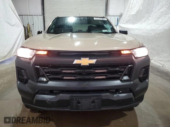 2024 Chevrolet Colorado 2WD Work Truck z VIN 1GCGSBEC8R1135600, wystawiony jako Copart lot #55925215 z przebiegiem 23 412 mil mil oraz Czysty tytuł • Clean title. Historia ofert i sprzedaży dostępna na DreamBid. Obrazek 5.