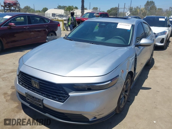 2024 Honda Accord EX with VIN 1HGCY1F38RA055253, listed as a IAAI auction lot 42510898 with 20,801 mi miles and . Bid and sale history available at DreamBid. Image 17.