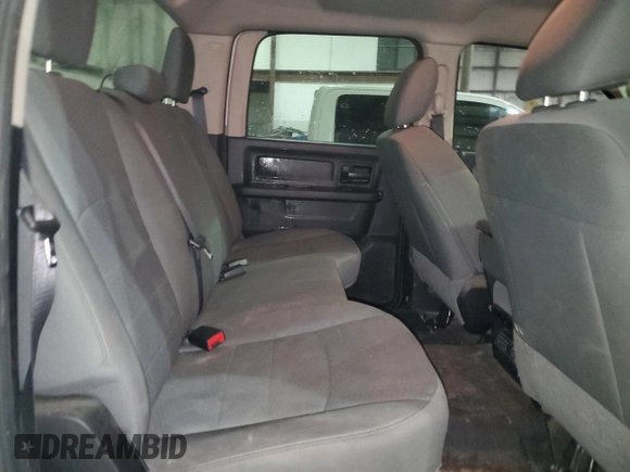 2016 Ram 2500 Tradesman z VIN 3C6UR5CJXGG224169, wystawiony jako Copart lot #45798355 z przebiegiem 164 375 mil mil oraz Szkoda całkowita • Salvage title. Historia ofert i sprzedaży dostępna na DreamBid. Obrazek 10.