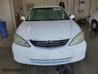 2004 Toyota Camry LE with VIN 4T1BE32K04U306507, listed as a Copart auction lot 51626925 with 441,838 mi miles and Salvage Title. Bid and sale history available at carsss.com. Image 5.
