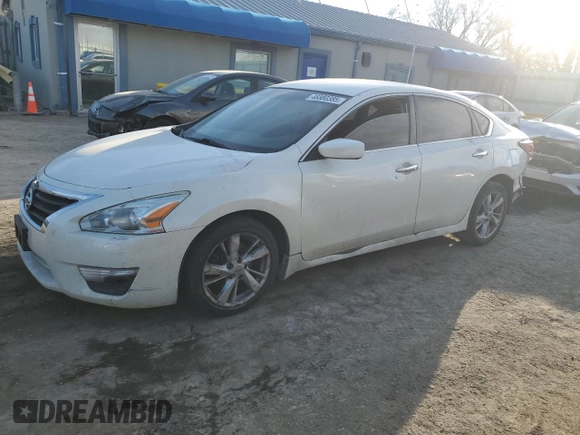 2014 Nissan Altima S with VIN 1N4AL3AP0EC420782, listed as a Copart auction lot 46880385 with 224,793 mi miles and Salvage Title. Bid and sale history available at DreamBid. Image 1.