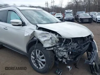 2018 Nissan Rogue SV with VIN KNMAT2MV7JP598545, listed as a IAAI auction lot 41719074 with 173,395 mi miles. Bid and sale history available at carsss.com. Image 17.