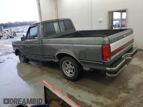 1989 Ford F-150 with VIN 1FTDF15Y2KLB34644, listed as a Copart auction lot 84004214 with 62,751 mi miles and Salvage Title. Bid and sale history available at carsss.com. Image 2.
