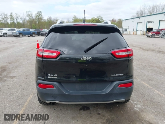 2015 Jeep Cherokee Limited with VIN 1C4PJMDB9FW680565, listed as a IAAI auction lot 42134052 with 192,728 mi miles. Bid and sale history available at carsss.com. Image 16.