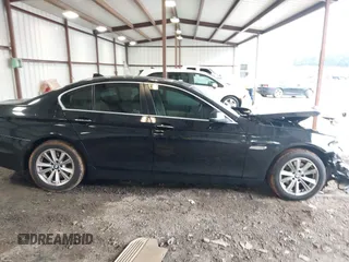 2015 BMW 5 Series 528i с VIN WBA5A5C59FD514631, выставлен на аукционе IAAI как лот 42379425 с пробегом 189 327 миль миль и . История ставок и продаж доступна на DreamBid. Изображение 13.