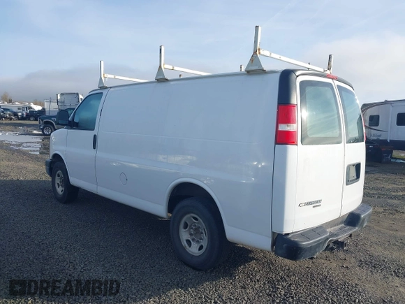 2014 Chevrolet Express Cargo Van with VIN 1GCWGFBA3E1122402, listed as a IAAI auction lot 41795180 with 1 mi miles. Bid and sale history available at carsss.com. Image 3.
