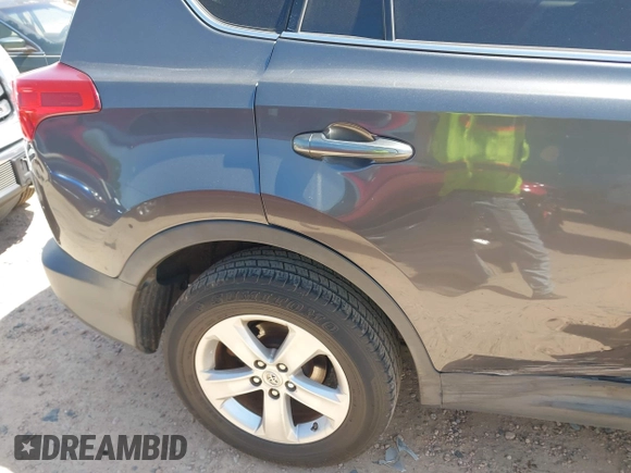 2013 Toyota RAV4 XLE with VIN 2T3RFREV1DW017471, listed as a IAAI auction lot 41990090 with 170,066 mi miles. Bid and sale history available at carsss.com. Image 18.