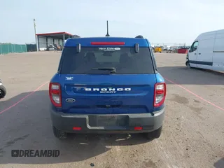 2024 Ford Bronco Sport Big Bend z VIN 3FMCR9B60RRE32685, wystawiony jako IAAI lot #42192178 z przebiegiem 3 810 mil mil oraz . Historia ofert i sprzedaży dostępna na DreamBid. Obrazek 17.