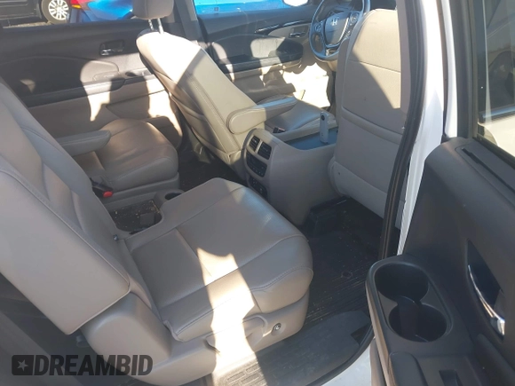 2017 Honda Pilot Elite with VIN 5FNYF6H00HB032386, listed as a IAAI auction lot 41976702 with 153,251 mi miles and . Bid and sale history available at DreamBid. Image 8.