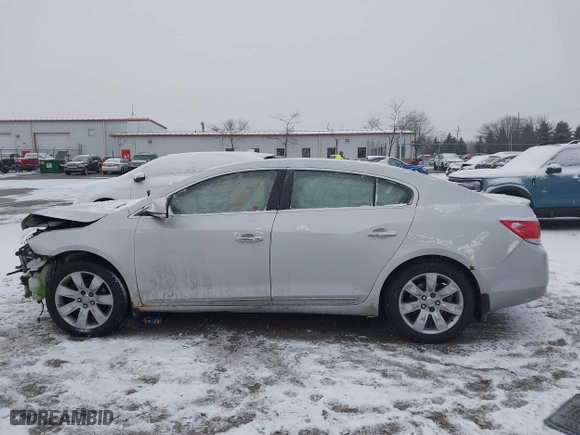 2011 Buick LaCrosse CXS with VIN 1G4GE5ED3BF183558, listed as a IAAI auction lot 41406987 with 0 mi miles. Bid and sale history available at carsss.com. Image 14.
