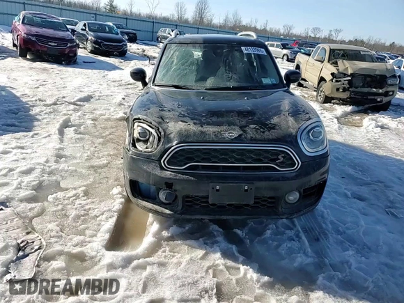 2020 MINI Countryman Cooper S with VIN WMZYX1C09L3L10487, listed as a Copart auction lot 48133965 with 87,409 mi miles and Salvage title. Bid and sale history available at DreamBid. Image 11.