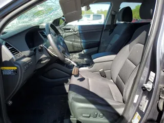2017 Hyundai Tucson Limited z VIN KM8J3CA25HU391188, wystawiony jako Copart lot #55727215 z przebiegiem 56 616 mil mil oraz Szkoda całkowita • Salvage title. Historia ofert i sprzedaży dostępna na DreamBid. Obrazek 7.