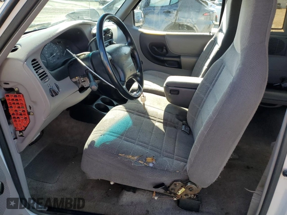 1997 Ford Ranger XLT with VIN 1FTCR14X9VPA46098, listed as a Copart auction lot 45974715 with 115,151 mi miles and Salvage title. Bid and sale history available at DreamBid. Image 7.