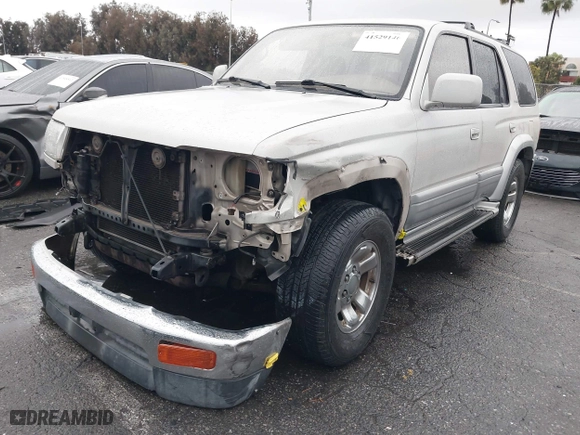 1997 Toyota 4Runner Limited with VIN JT3GN87R5V0021375, listed as a IAAI auction lot 41529146 with 226,304 mi miles. Bid and sale history available at carsss.com. Image 18.