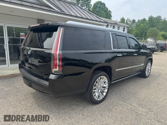 2015 Cadillac Escalade ESV Premium with VIN 1GYS4JKJ1FR272533, listed as a Copart auction lot 60347085 with 227,892 mi miles and Clean title. Bid and sale history available at DreamBid. Image 4.