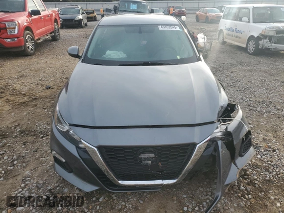 2020 Nissan Altima 2.5 S with VIN 1N4BL4BV4LC263780, listed as a Copart auction lot 45852645 with 67,659 mi miles and Salvage Title. Bid and sale history available at carsss.com. Image 5.