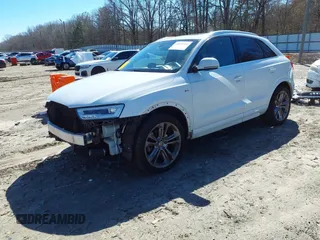 2018 Audi Q3 Premium Plus z VIN WA1JCCFS9JR019286, wystawiony jako IAAI lot #41607434 z przebiegiem 128 709 mil mil oraz . Historia ofert i sprzedaży dostępna na DreamBid. Obrazek 18.