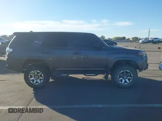 2018 Toyota 4Runner SR5 with VIN JTEBU5JR8J5512452, listed as a IAAI auction lot 41075690 with 52,750 mi miles. Bid and sale history available at carsss.com. Image 13.