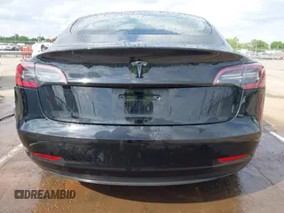 2023 Tesla Model 3 с VIN 5YJ3E1EA5PF429376, выставлен на аукционе IAAI как лот 42133030 с пробегом 105 466 миль миль и . История ставок и продаж доступна на DreamBid. Изображение 15.