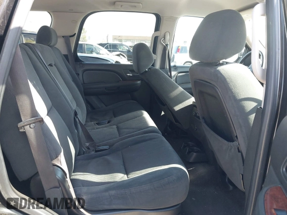 2009 Chevrolet Tahoe 2LT z VIN 1GNFC23059R186790, wystawiony jako IAAI lot #41929109 z przebiegiem 263 596 mil mil oraz . Historia ofert i sprzedaży dostępna na DreamBid. Obrazek 8.